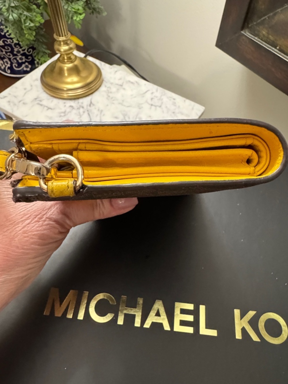 Michael Kors Teagan Long Drop Satchel with Yellow-Trim Wristlet Set NWT - Picture 13 of 14